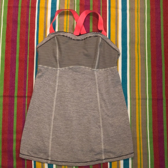 Lululemon Catch Me Tank-top - Picture 2 of 7